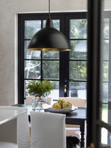 Classic Taklampa – Svart 47 cm