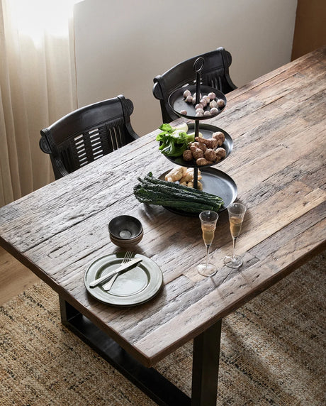 Nordal, VINTAGE sidobord i järn med träskiva – rå finish