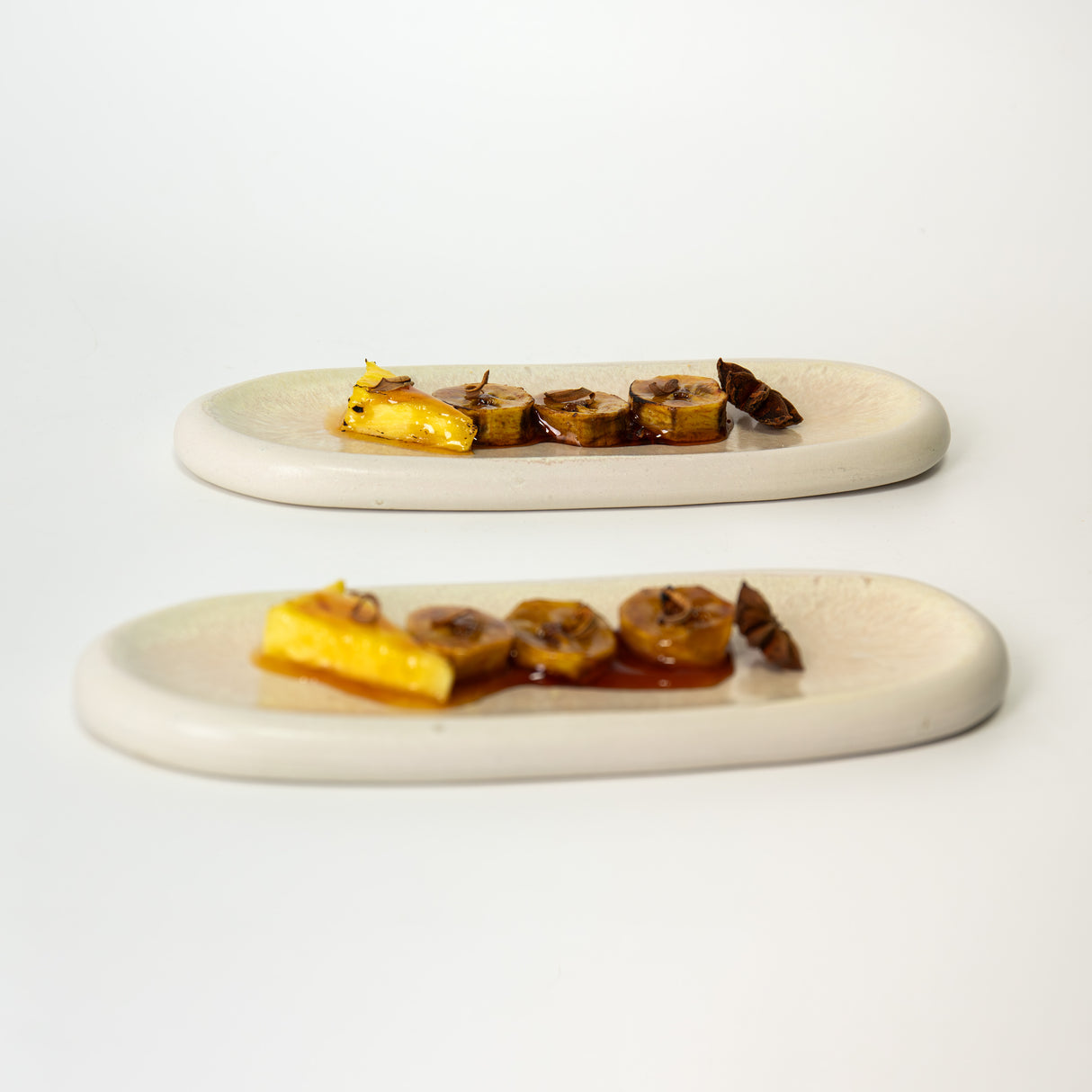Quartzo opala -  oval serveringsfat (set om 8)