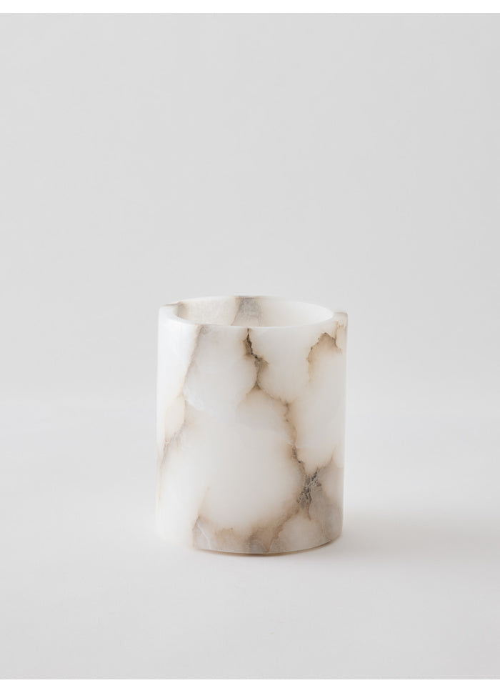 Alabaster ljuslykta
