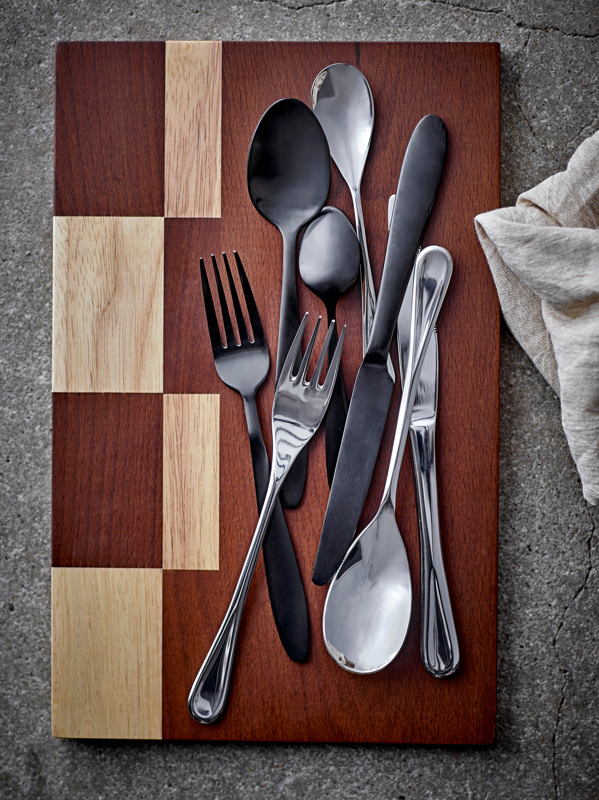 82069352